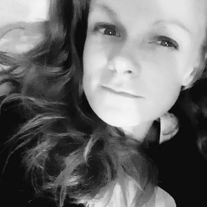 Meet your Posher, Hisgirl